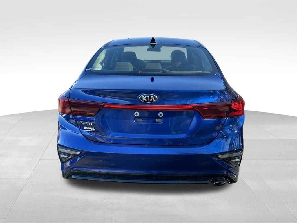 2021 Kia Forte LXS photo 4