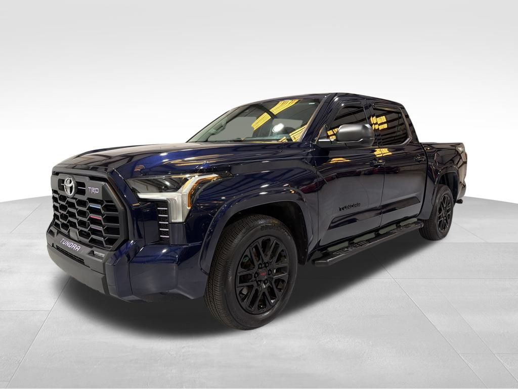 2024 Toyota Tundra SR5's photo