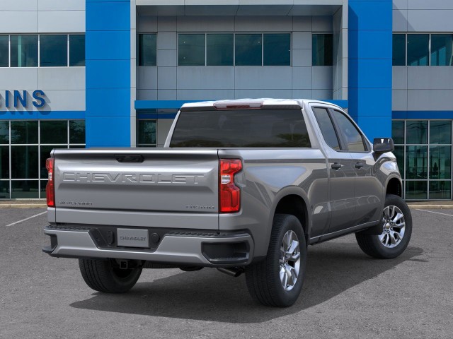 2026 Chevrolet Silverado 1500 Custom photo 2