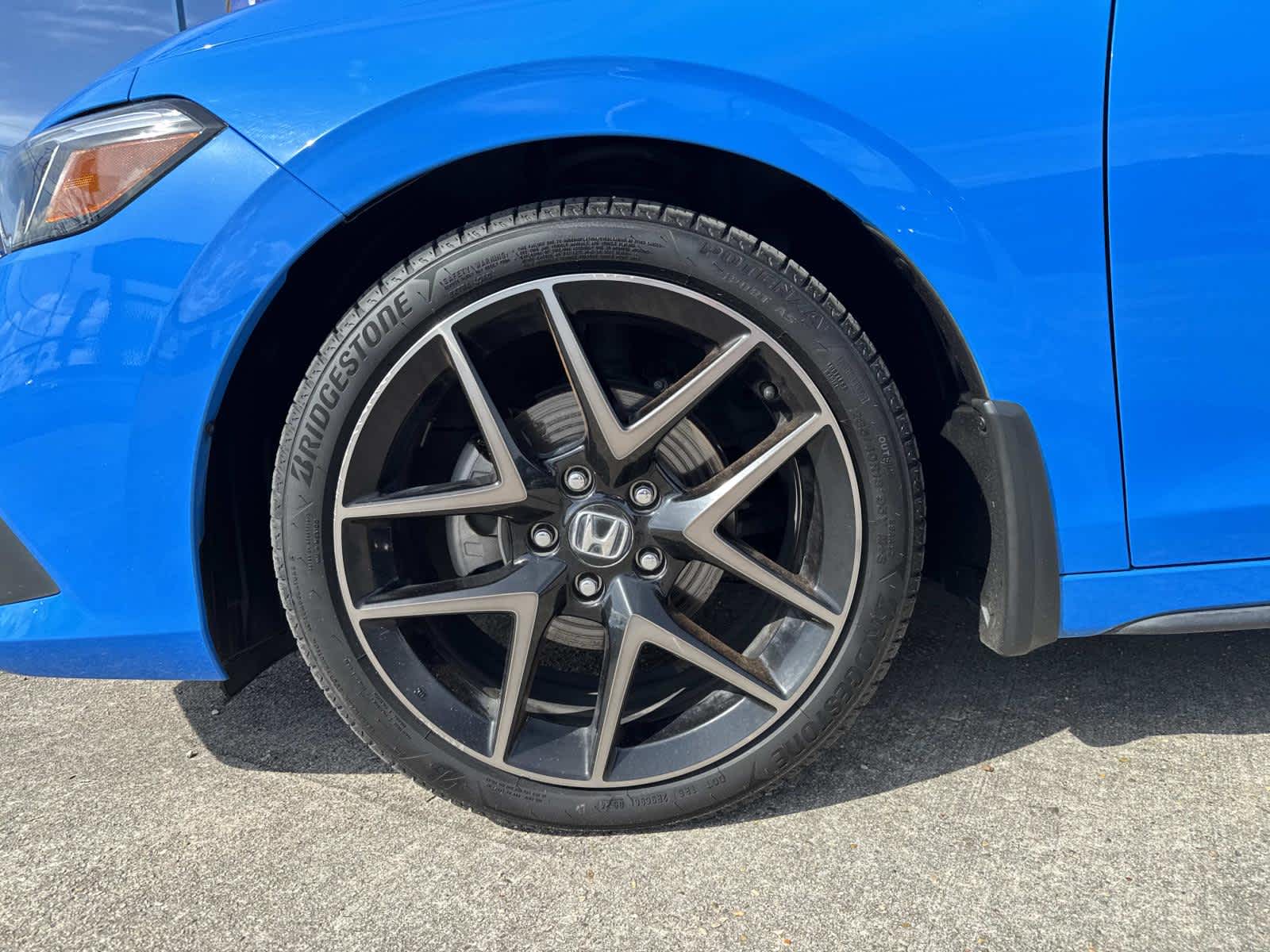 2022 Honda Civic Hatchback Sport Touring photo 17