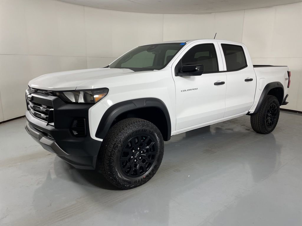 2026 Chevrolet Colorado Trail Boss photo 4