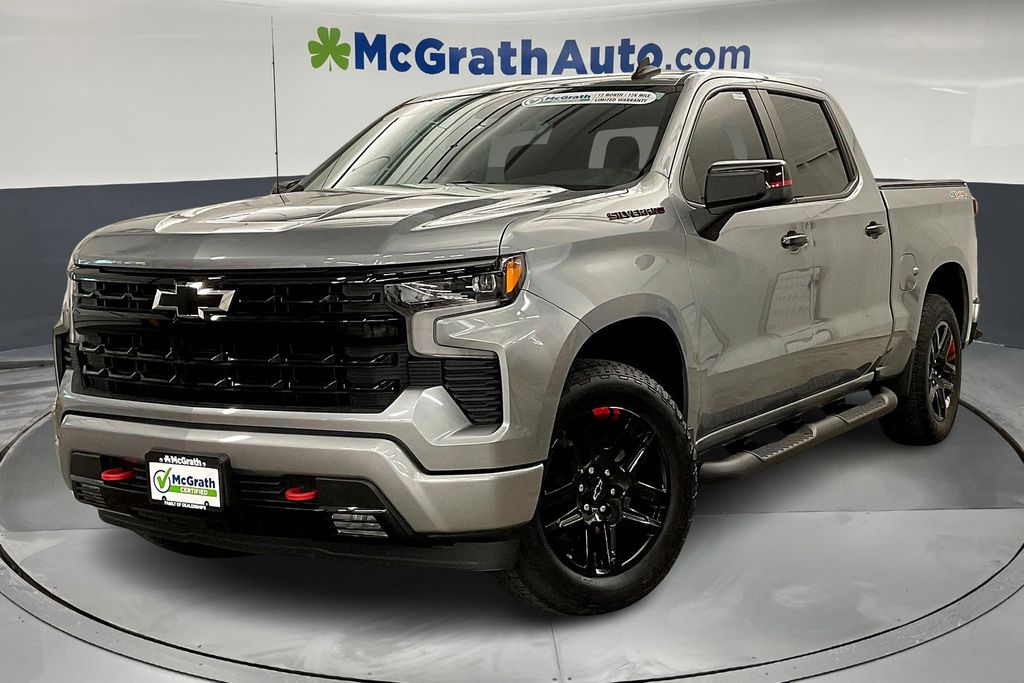 2023 Chevrolet Silverado 1500 RST photo 2