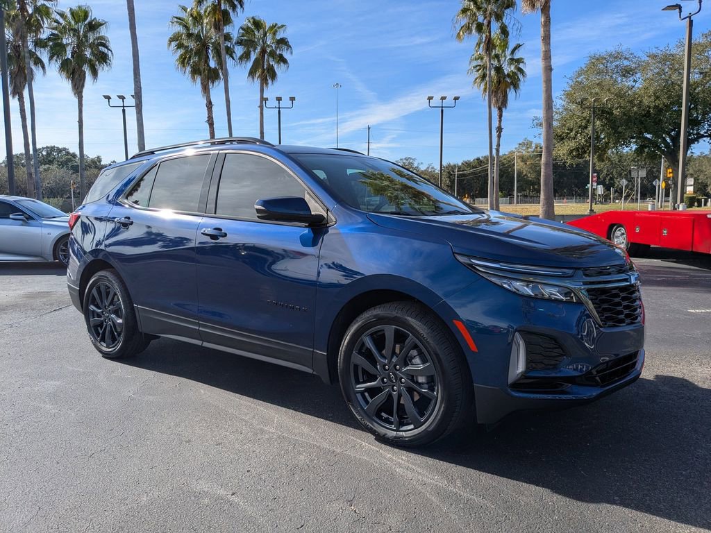 2022 Chevrolet Equinox RS photo 2