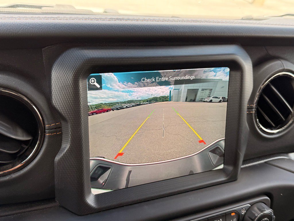 2021 Jeep Gladiator High Altitude photo 20