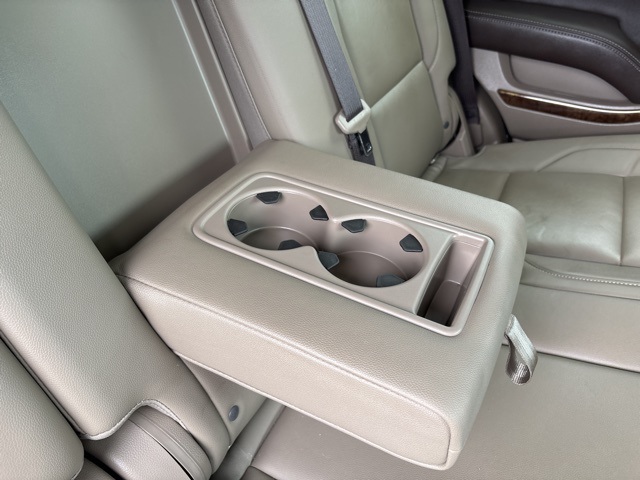 2019 Chevrolet Tahoe LT photo 22