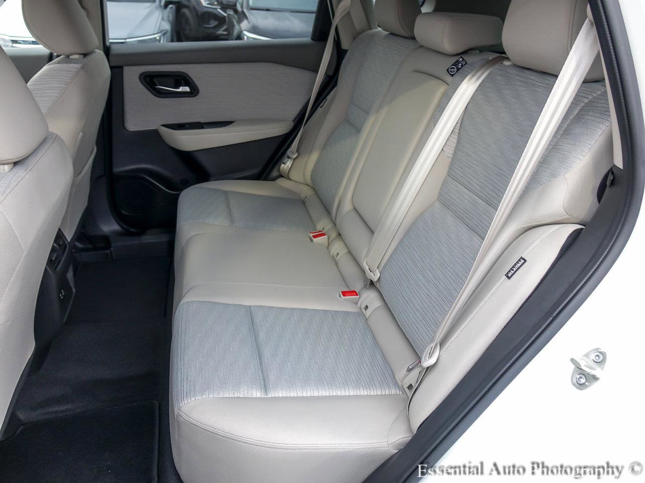 2023 NISSAN ROGUE - Image 9