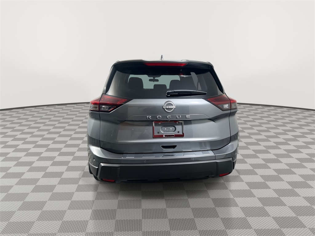 2026 Nissan Rogue SV photo 4