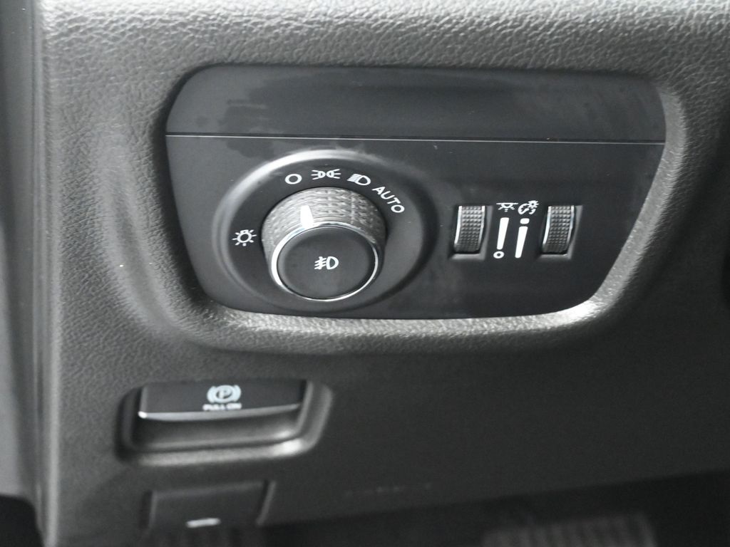 2025 Jeep Gladiator Sport photo 17