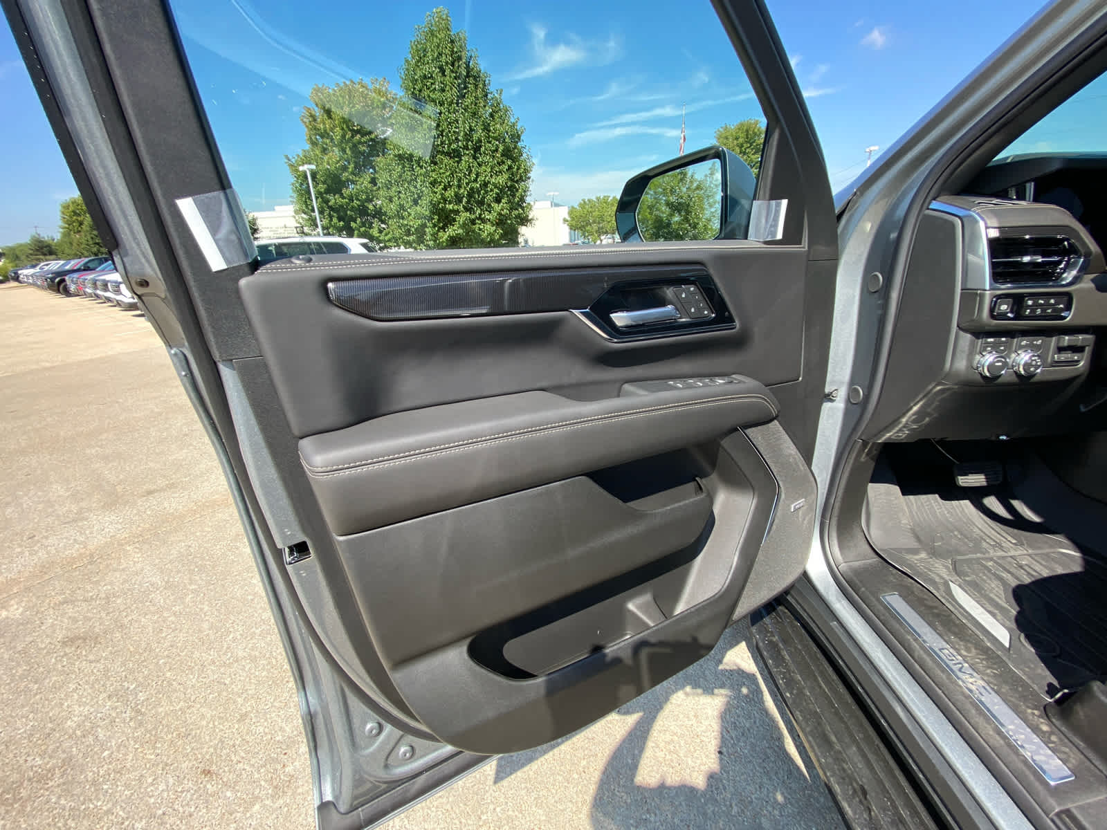 2025 Gmc Yukon photo 10