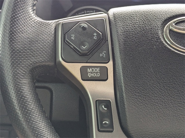 2022 Toyota Tacoma SR5 photo 26