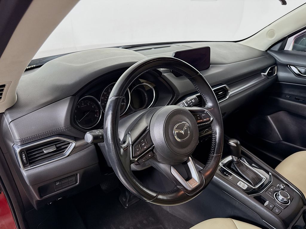 2017 Mazda CX-5 Touring photo 9