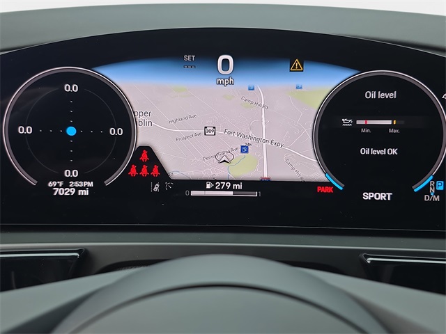 2025 Porsche Cayenne Base photo 18