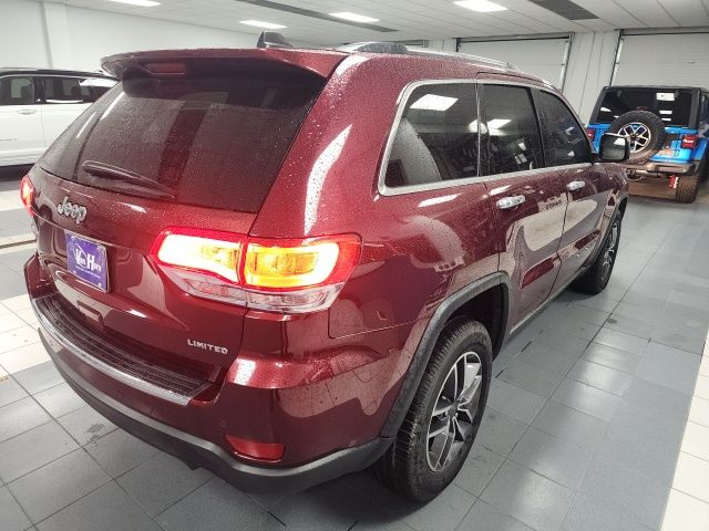 2017 Jeep Grand Cherokee Limited photo 4