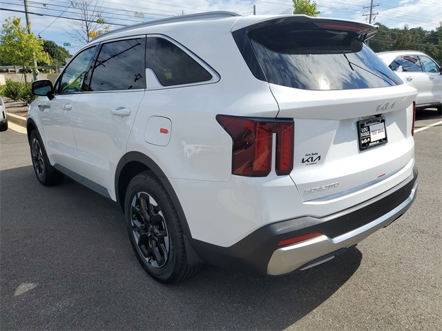 2026 Kia Sorento S photo 3