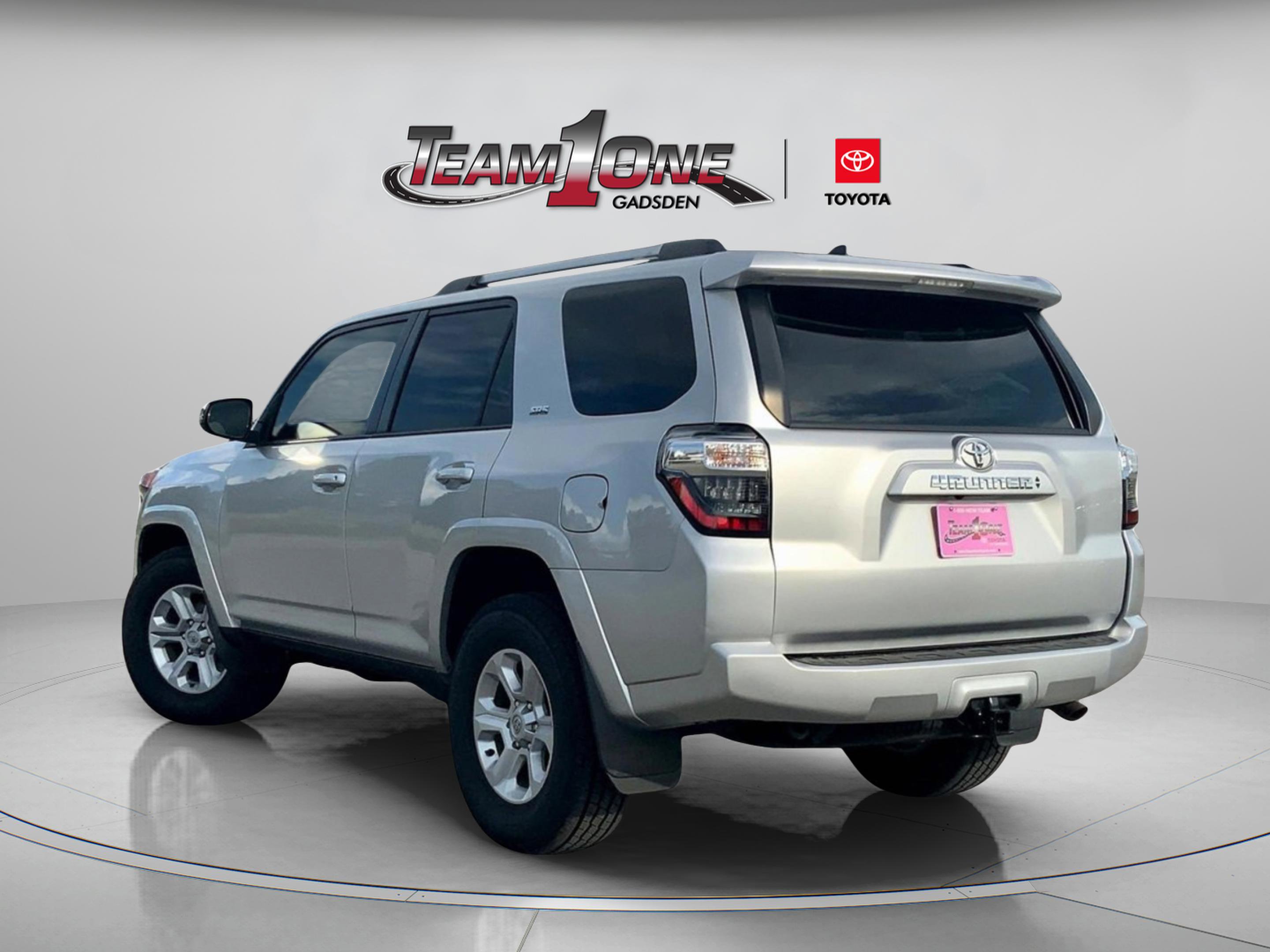 2023 Toyota 4Runner SR5 Premium photo 3