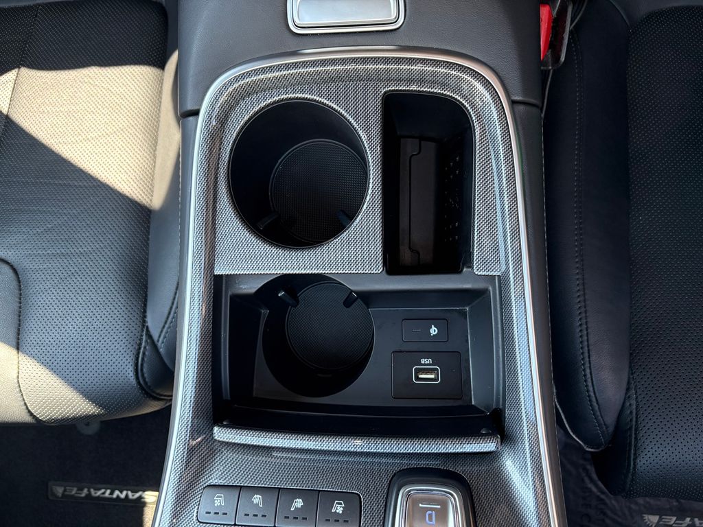 2022 Hyundai Santa Fe Limited photo 21