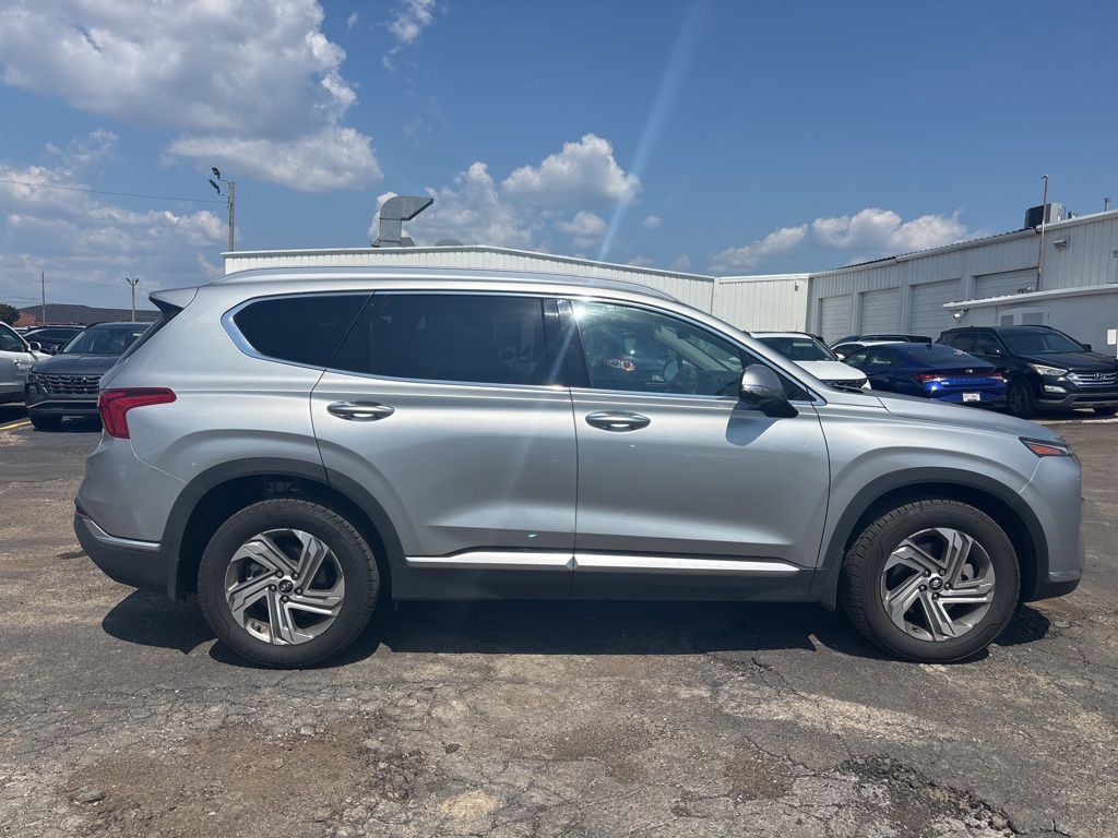 2023 Hyundai Santa Fe SEL Premium photo 2