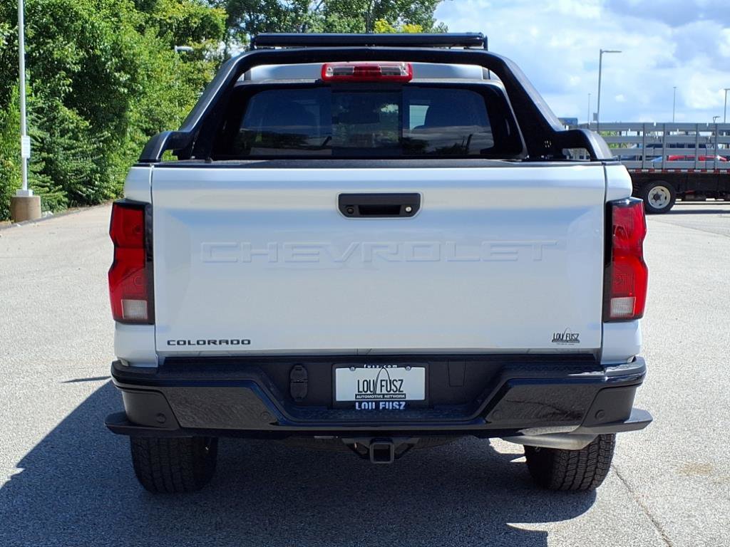 2025 Chevrolet Colorado Z71 photo 18