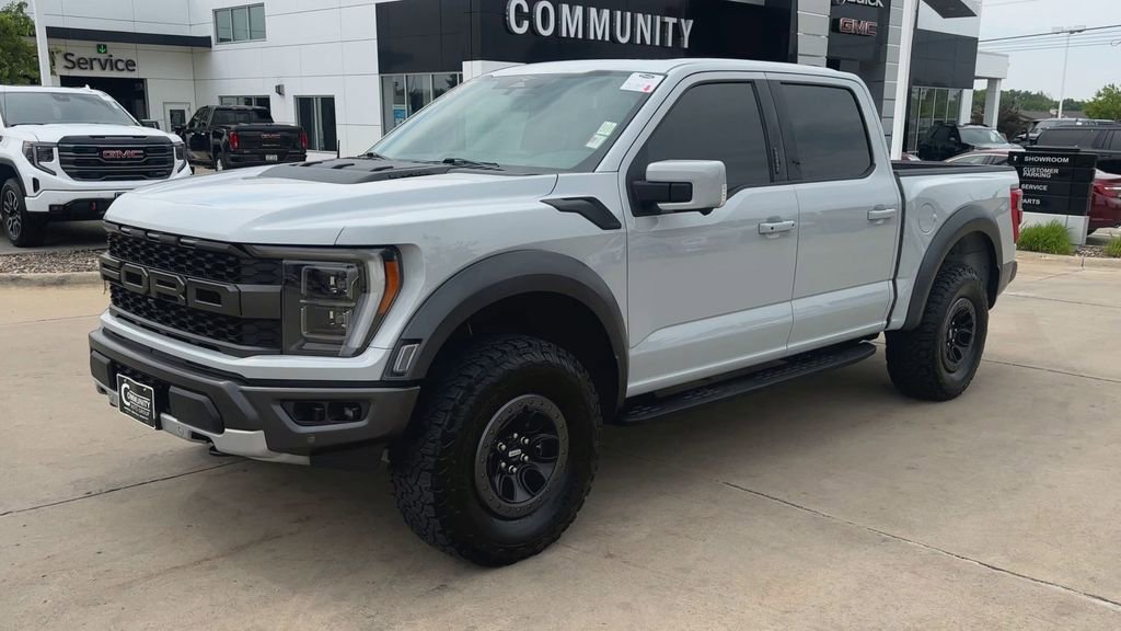 2023 Ford F-150 Raptor photo 4