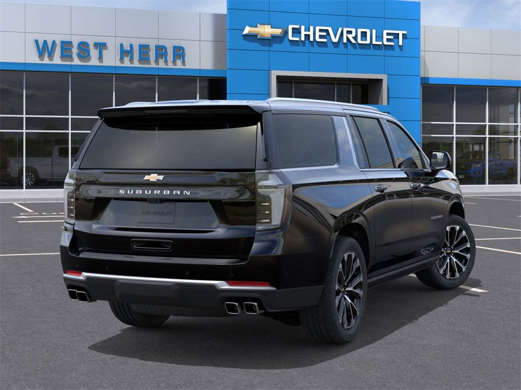 2025 Chevrolet Suburban High Country photo 3