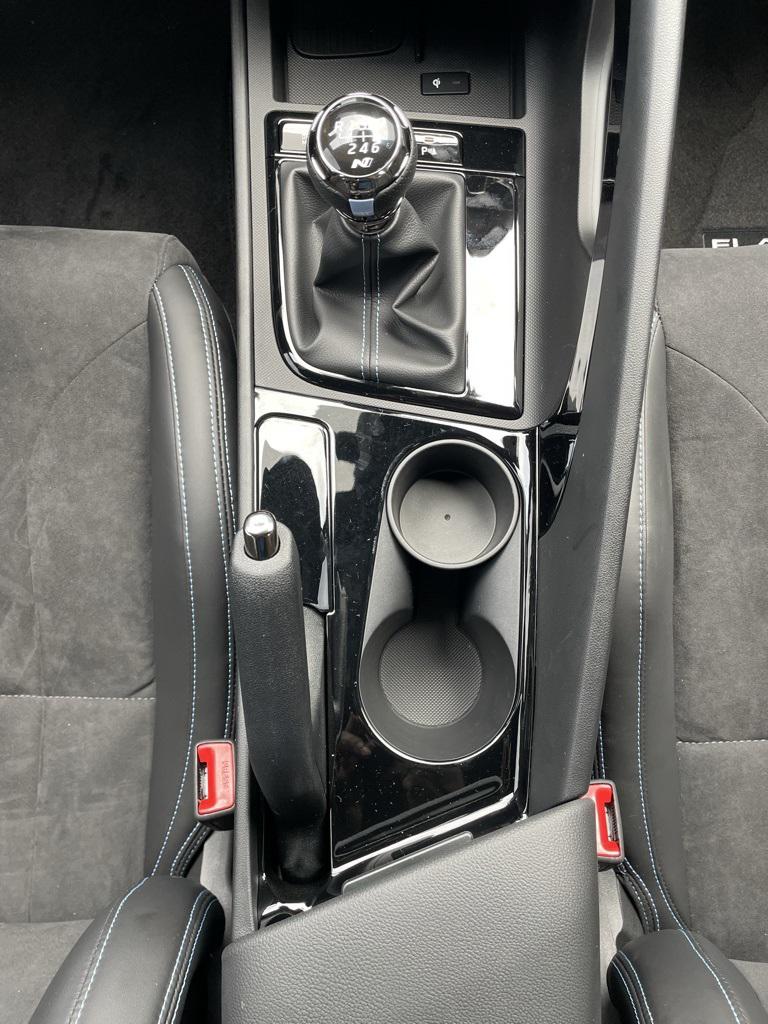 2025 Hyundai Elantra N Base photo 25