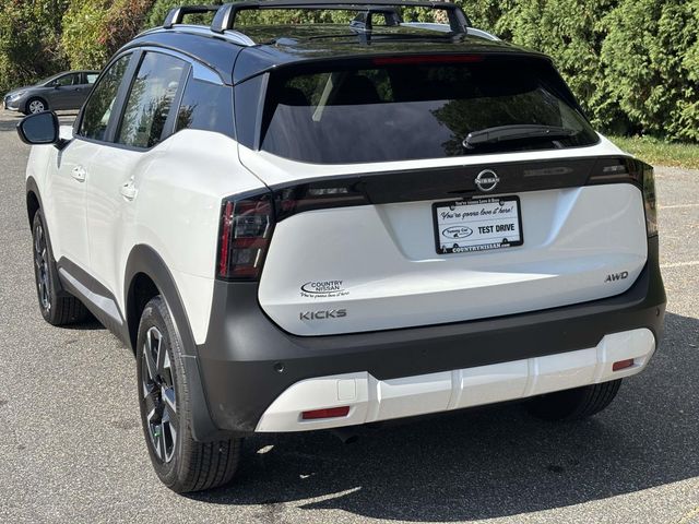 2026 Nissan Kicks SV photo 7