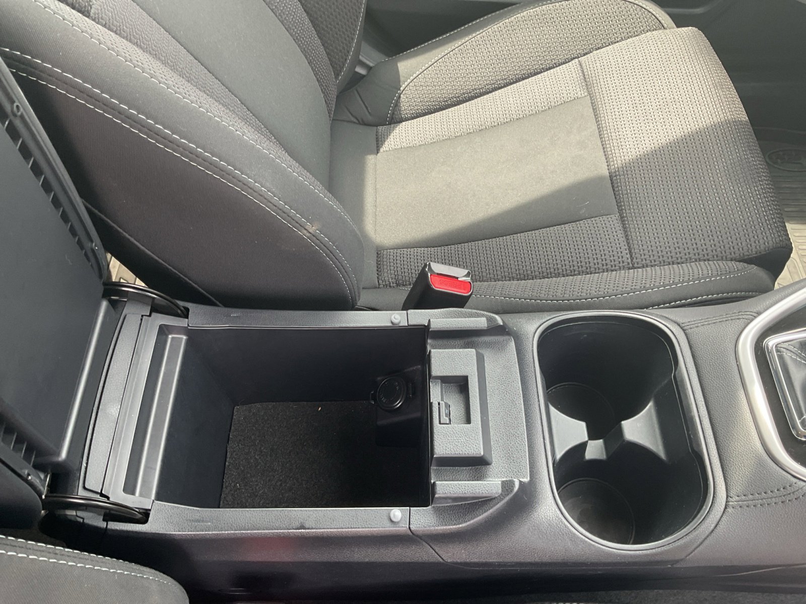 2022 Subaru Outback Premium photo 25
