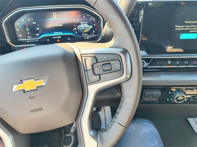 2025 Chevrolet Silverado 2500HD LTZ photo 19