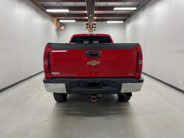 2011 Chevrolet Silverado 2500HD LTZ photo 3