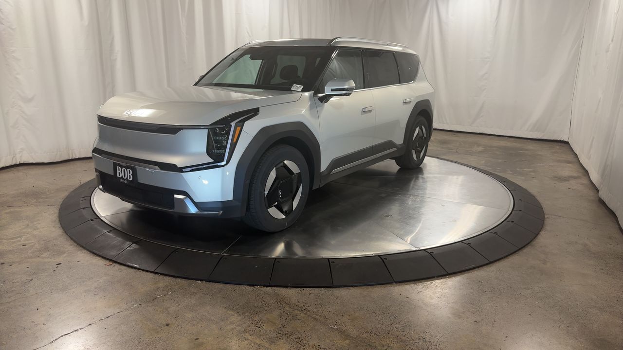2026 Kia EV9 Wind photo 3