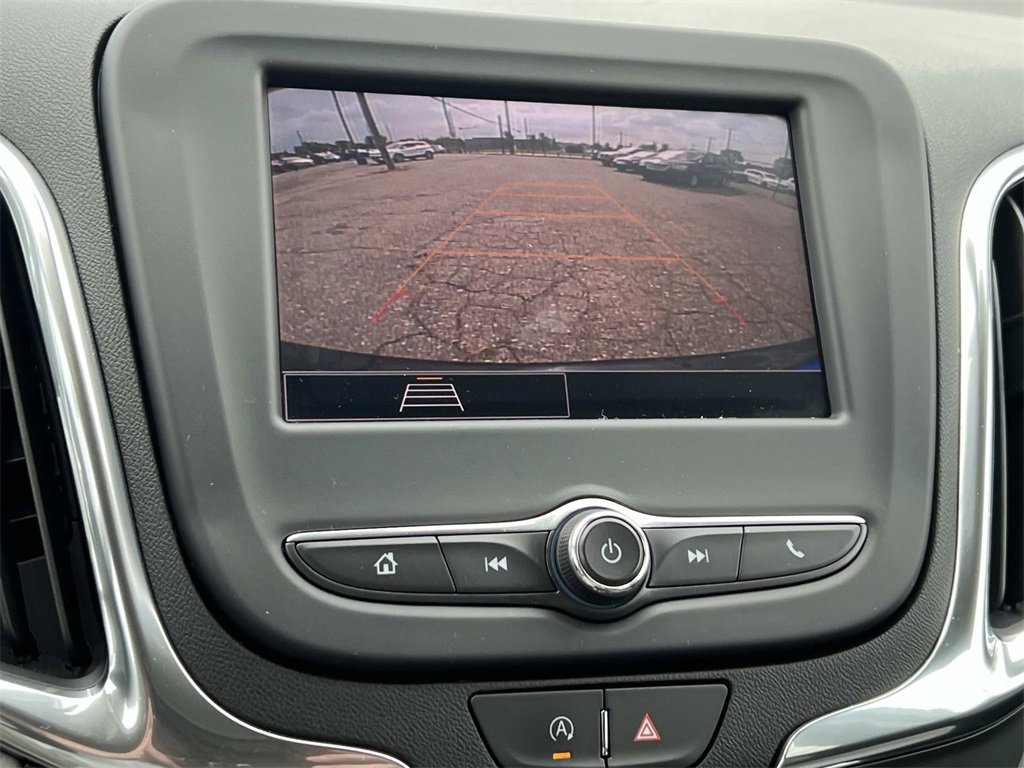 2024 Chevrolet Equinox LS photo 16