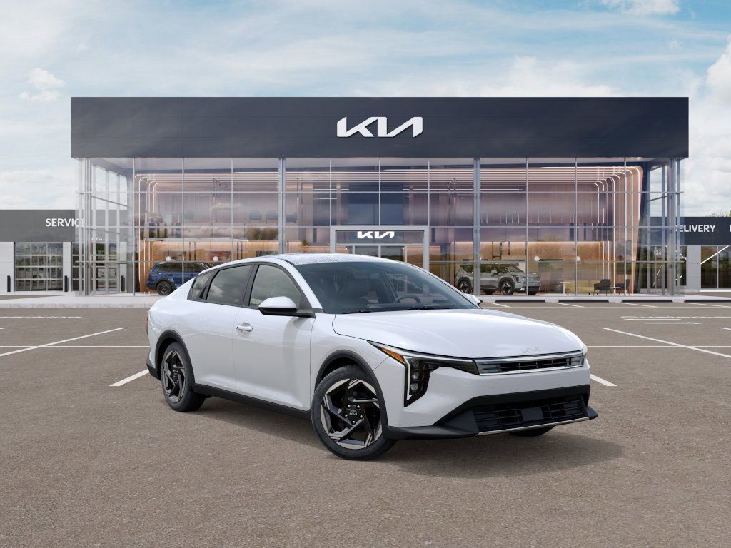 2025 Kia K4 EX photo 8