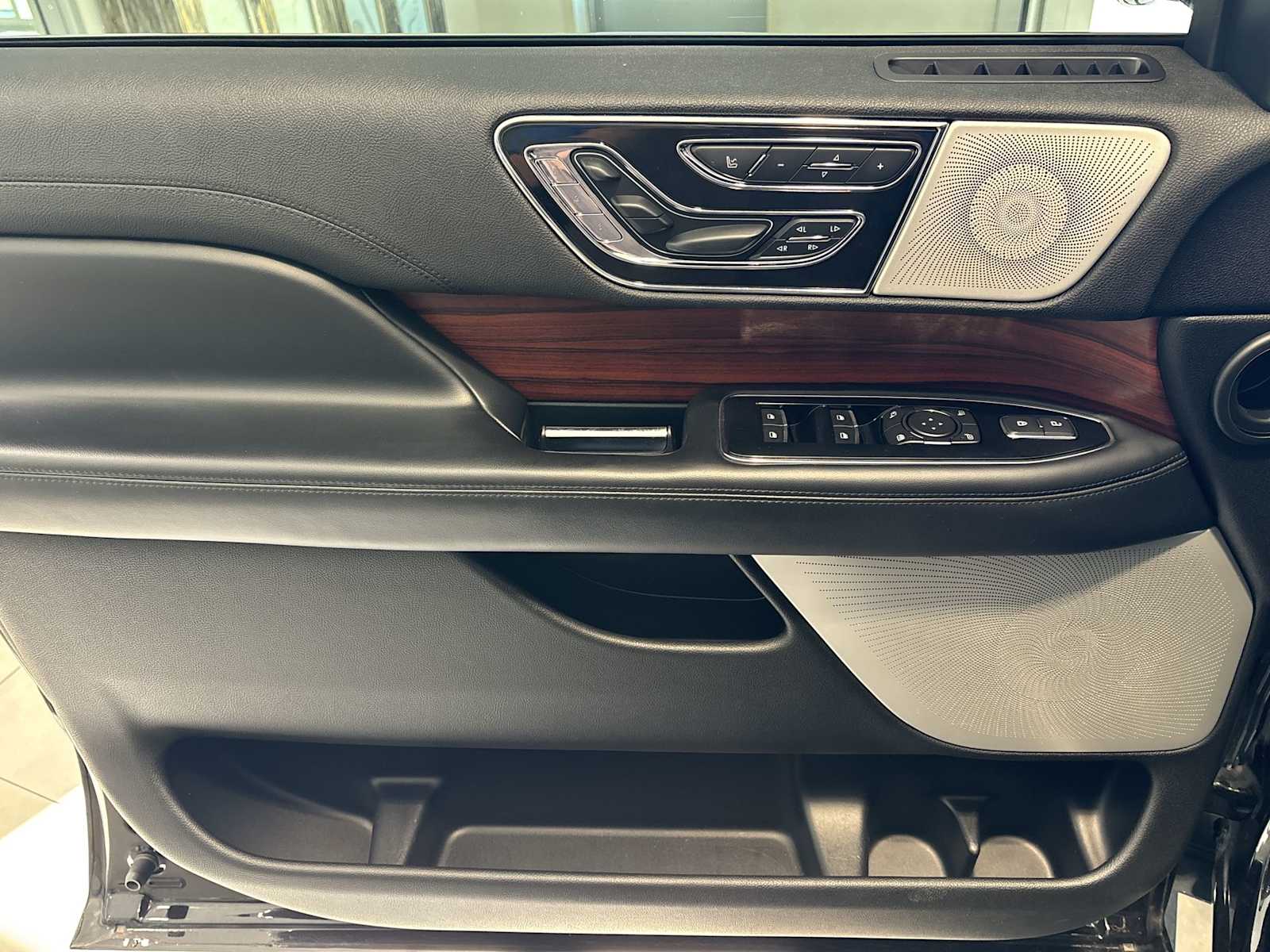 2020 Lincoln Navigator Reserve photo 19
