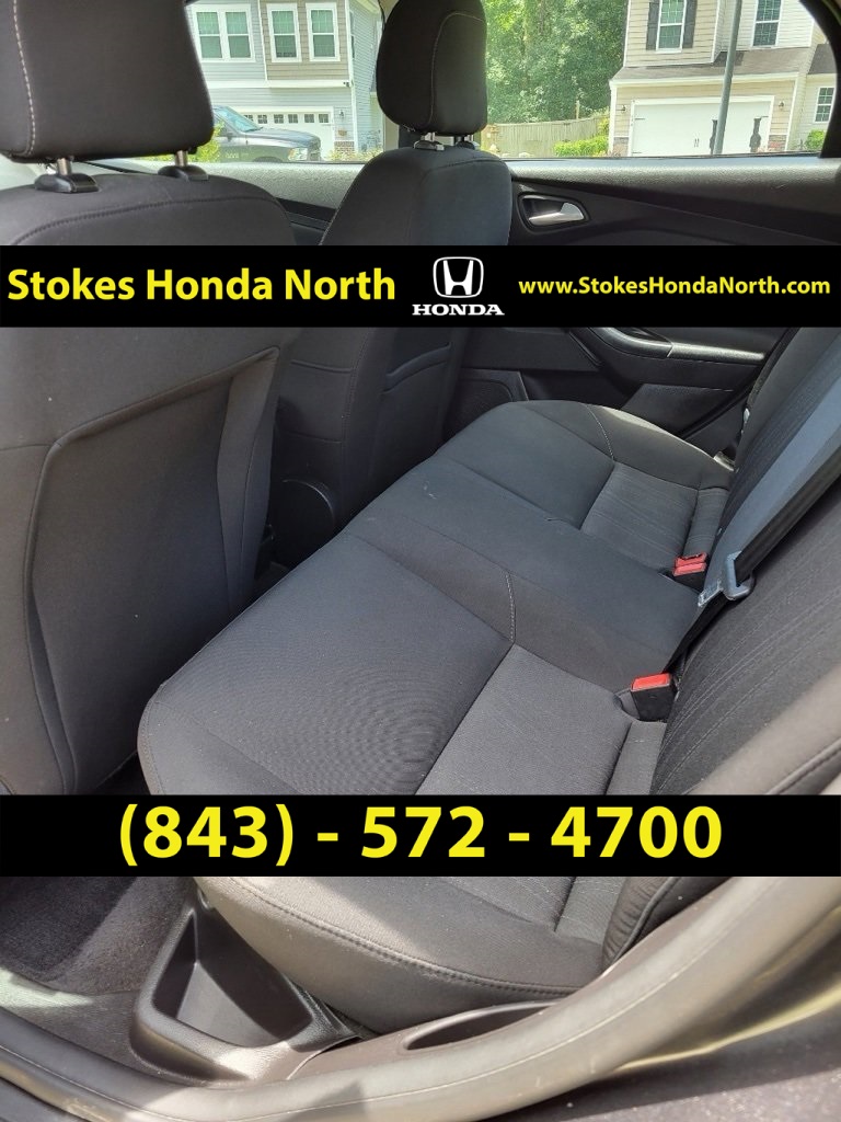 2018 Ford Focus SE photo 3