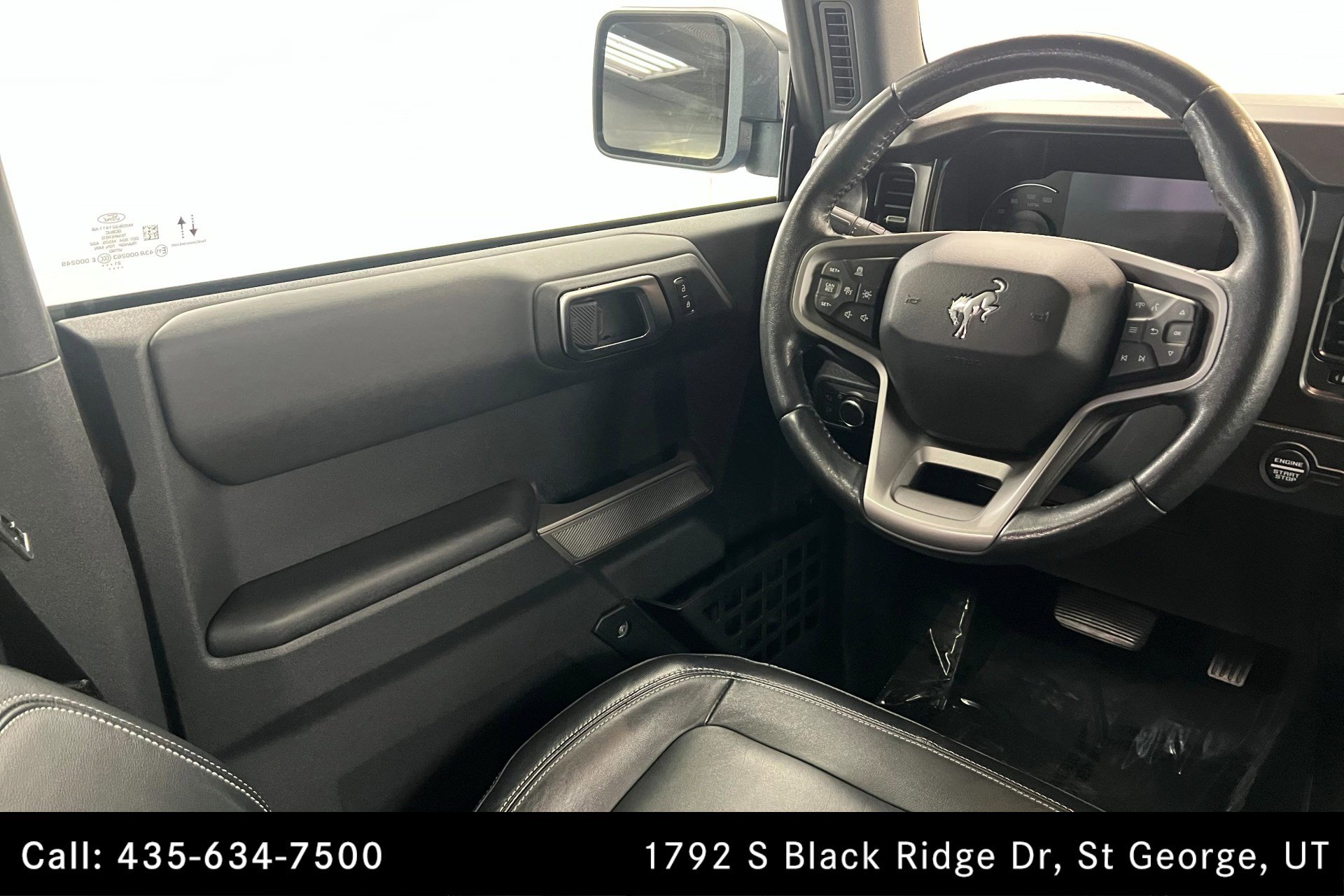 2021 Ford Bronco First Edition photo 9