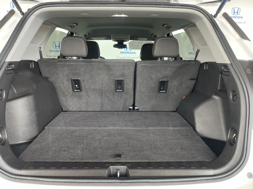 2023 Gmc Terrain SLE photo 38