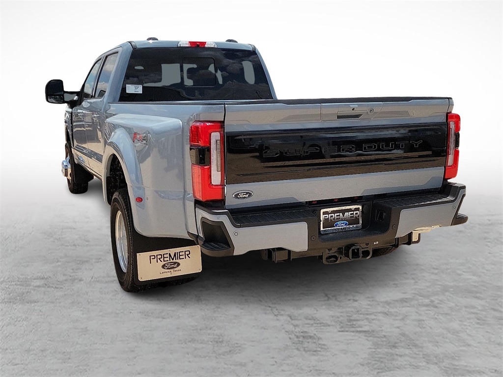 2025 Ford F-350 photo 8