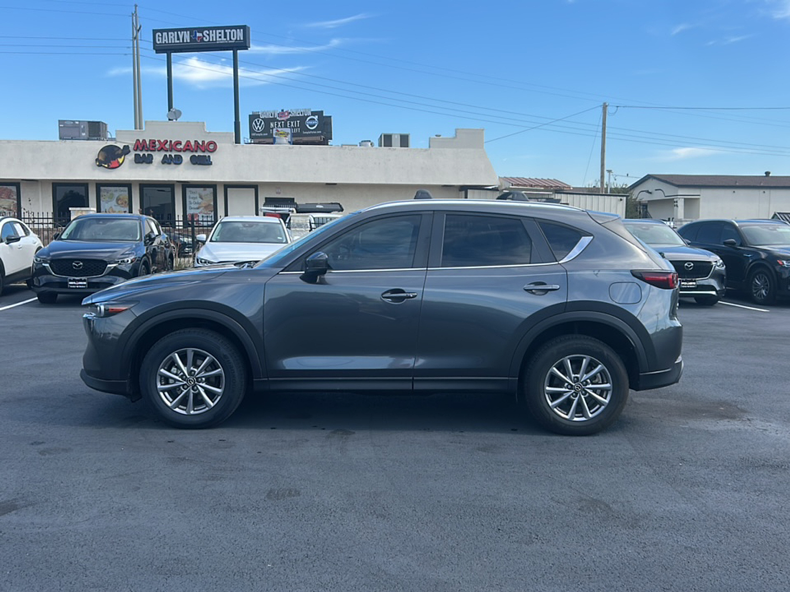 2023 Mazda CX-5 2.5 Select photo 3