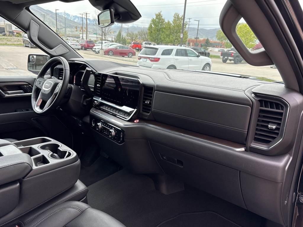 2024 Gmc Sierra 1500 SLT photo 14