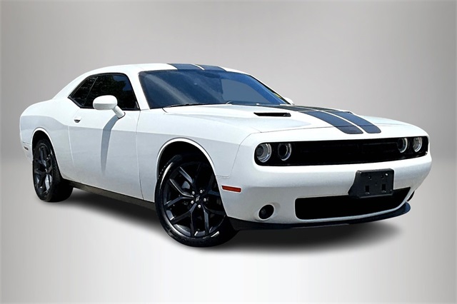 2022 Dodge Challenger SXT
