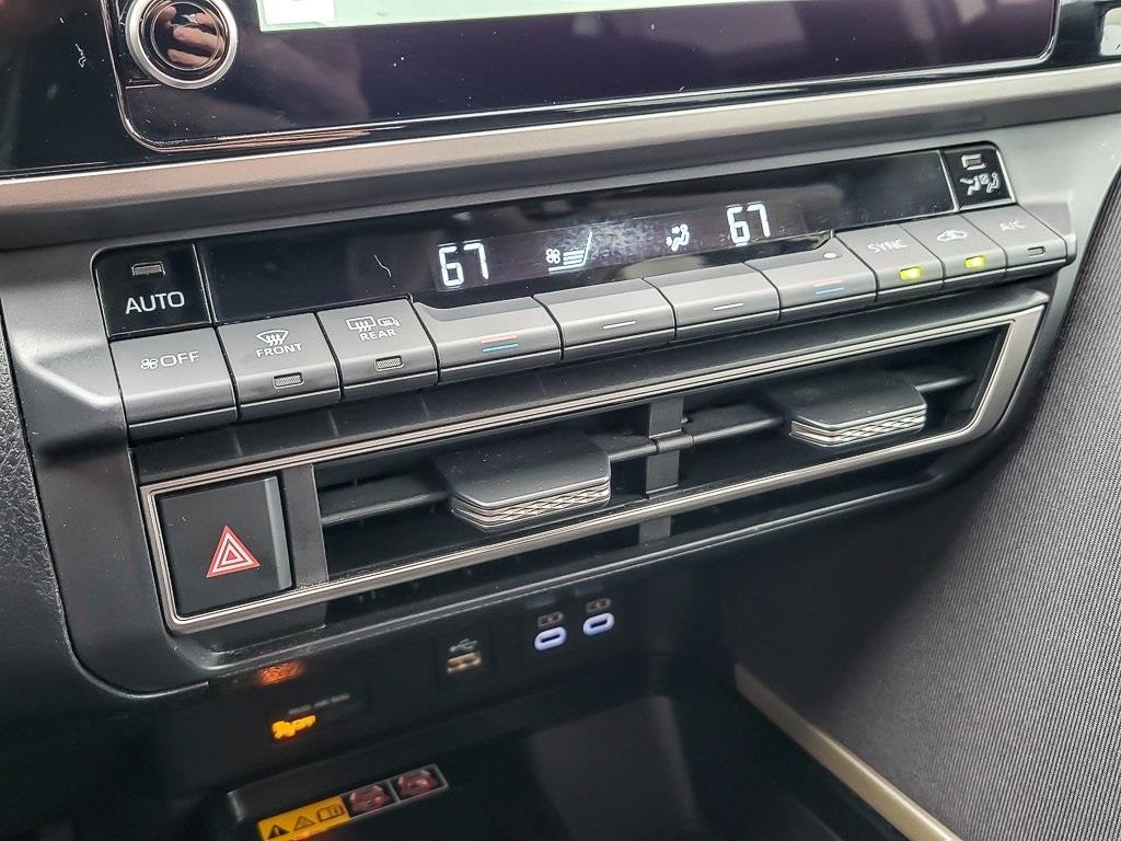 2025 TOYOTA CAMRY - Image 14