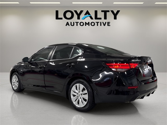 2021 Nissan Sentra S photo 2