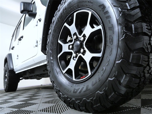 Used 2018 Jeep All-New Wrangler Unlimited Sport S with VIN 1C4HJXDN6JW320646 for sale in Apple Valley, Minnesota