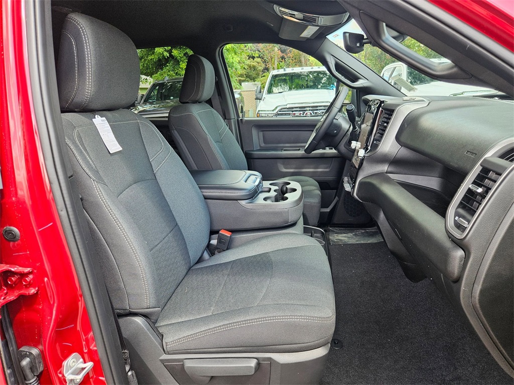 2025 Ram 2500 Tradesman photo 18