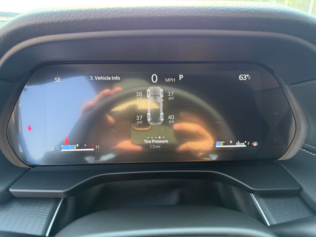 2025 Jeep Grand Cherokee Altitude photo 15