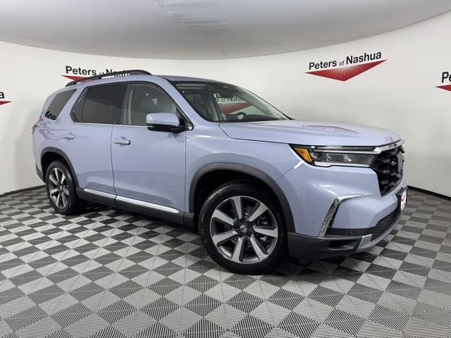 2025 Honda Pilot Touring's photo