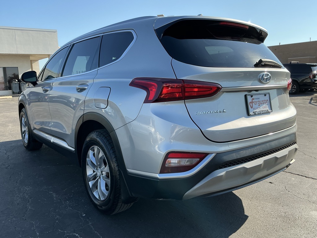 2020 Hyundai Santa Fe SEL photo 7