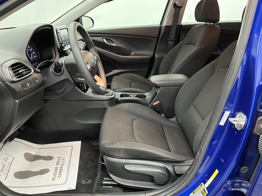2019 Hyundai Elantra GT photo 13