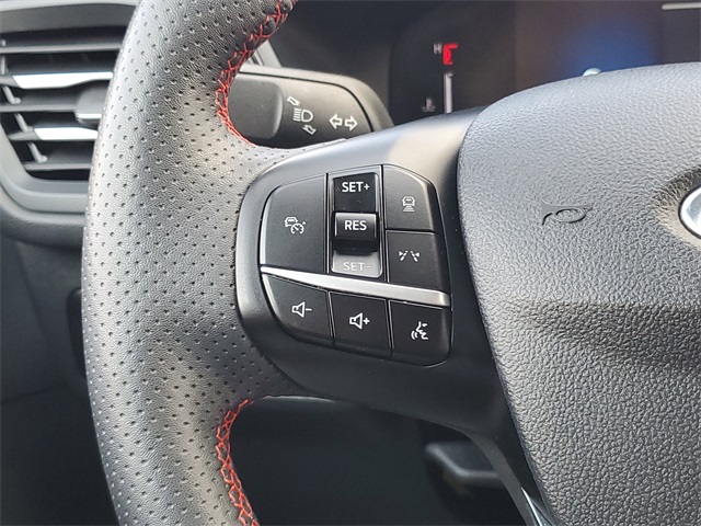 2023 Ford Escape ST-Line photo 16