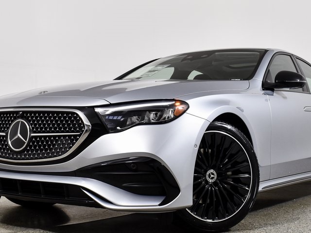 2026 Mercedes Benz E 350 4MATIC Sedan photo 3